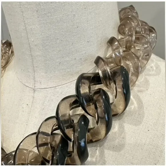 J.CREW Ombre Lucite Chunky Link Necklace. - Picture 2 of 15